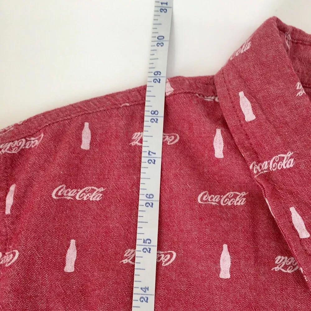 Coca-Cola Shirt Mens Extra Large Red/White Short Sleeved Button Down 100% Cotton